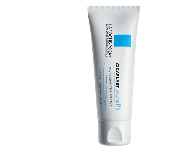 Cicaplast Baume soothes, repairs, and protects irritated or sensitive skin, promoting faster healing and comfort for all skin types.
